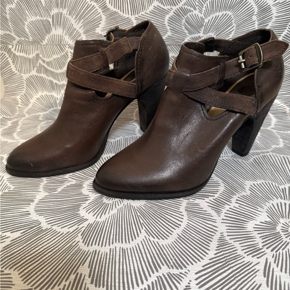 Frye Shoes - New w/tags Frye Celeste Artisan Shootie Bootie Sz 9.5